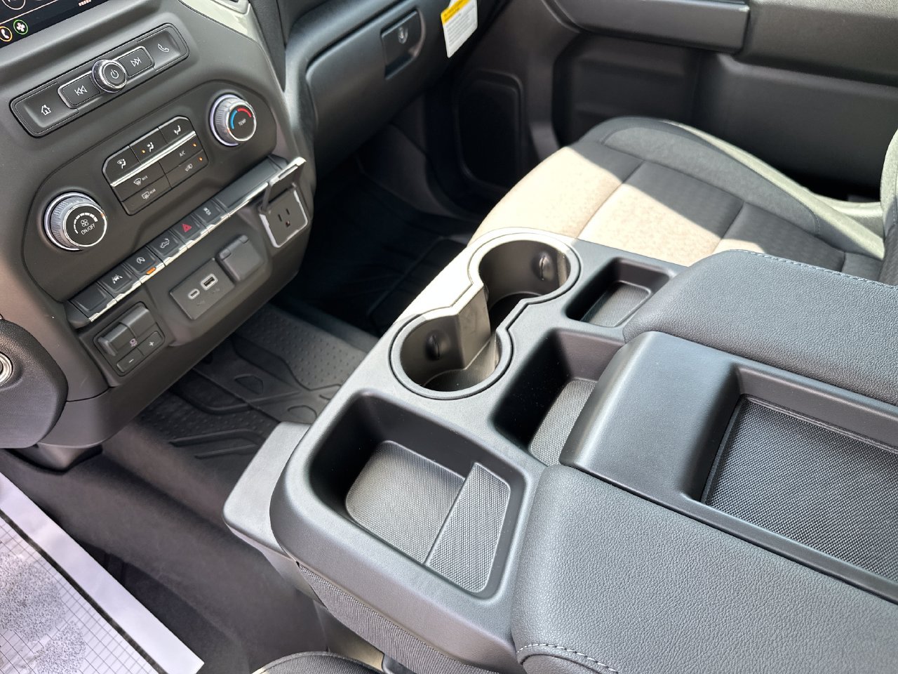 2026 Chevrolet Silverado 1500 Custom - Photo 24
