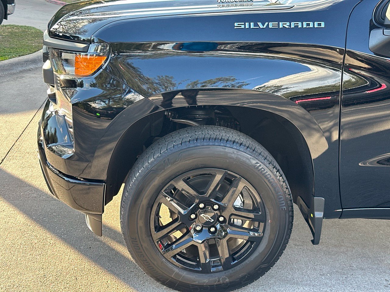 2026 Chevrolet Silverado 1500 Custom - Photo 25