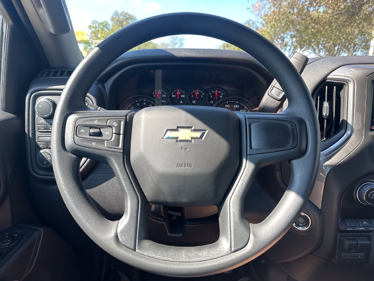 2026 Chevrolet Silverado 1500 Custom - Photo 9