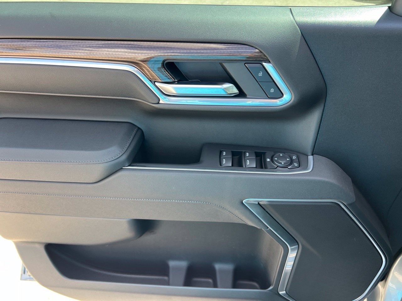 2026 Chevrolet Silverado 1500 RST - Photo 12