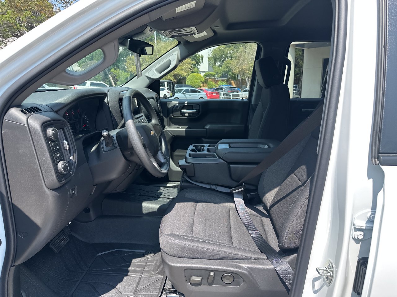 2026 Chevrolet Silverado 1500 Custom - Photo 13
