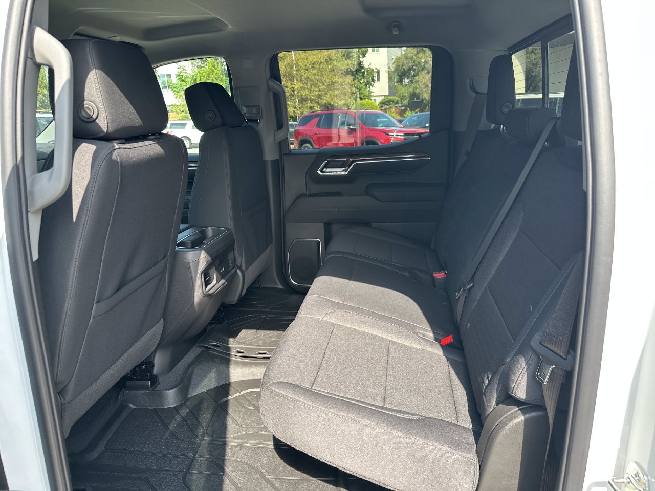 2026 Chevrolet Silverado 1500 LT - Photo 25