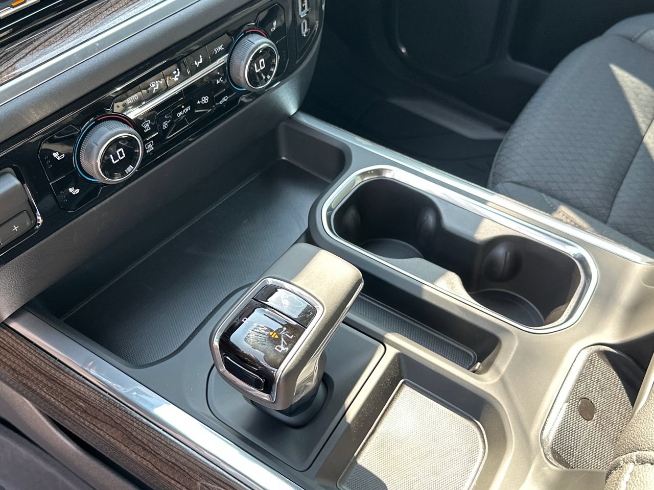 2026 Chevrolet Silverado 1500 LT - Photo 27