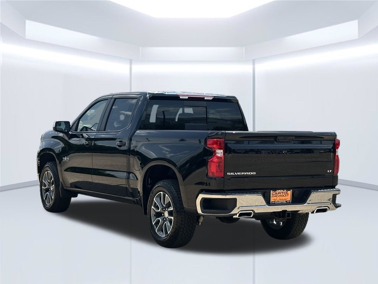 2026 Chevrolet Silverado 1500 LT - Photo 6