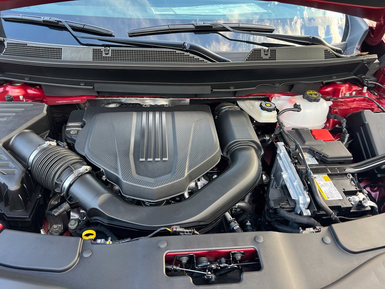 2027 Chevrolet Traverse LT SUV, photo 22
