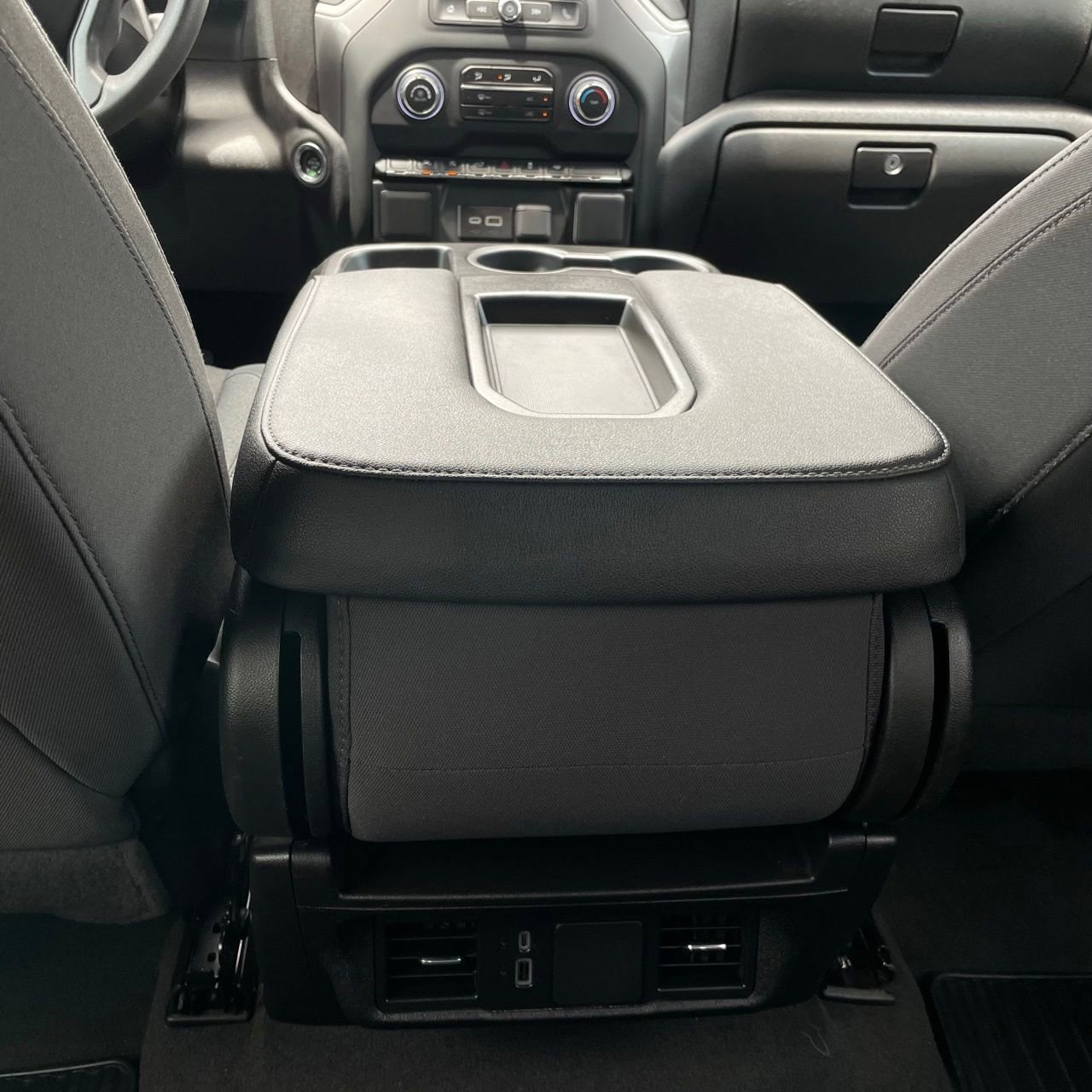2024 Chevrolet Silverado 1500 Custom - Photo 25