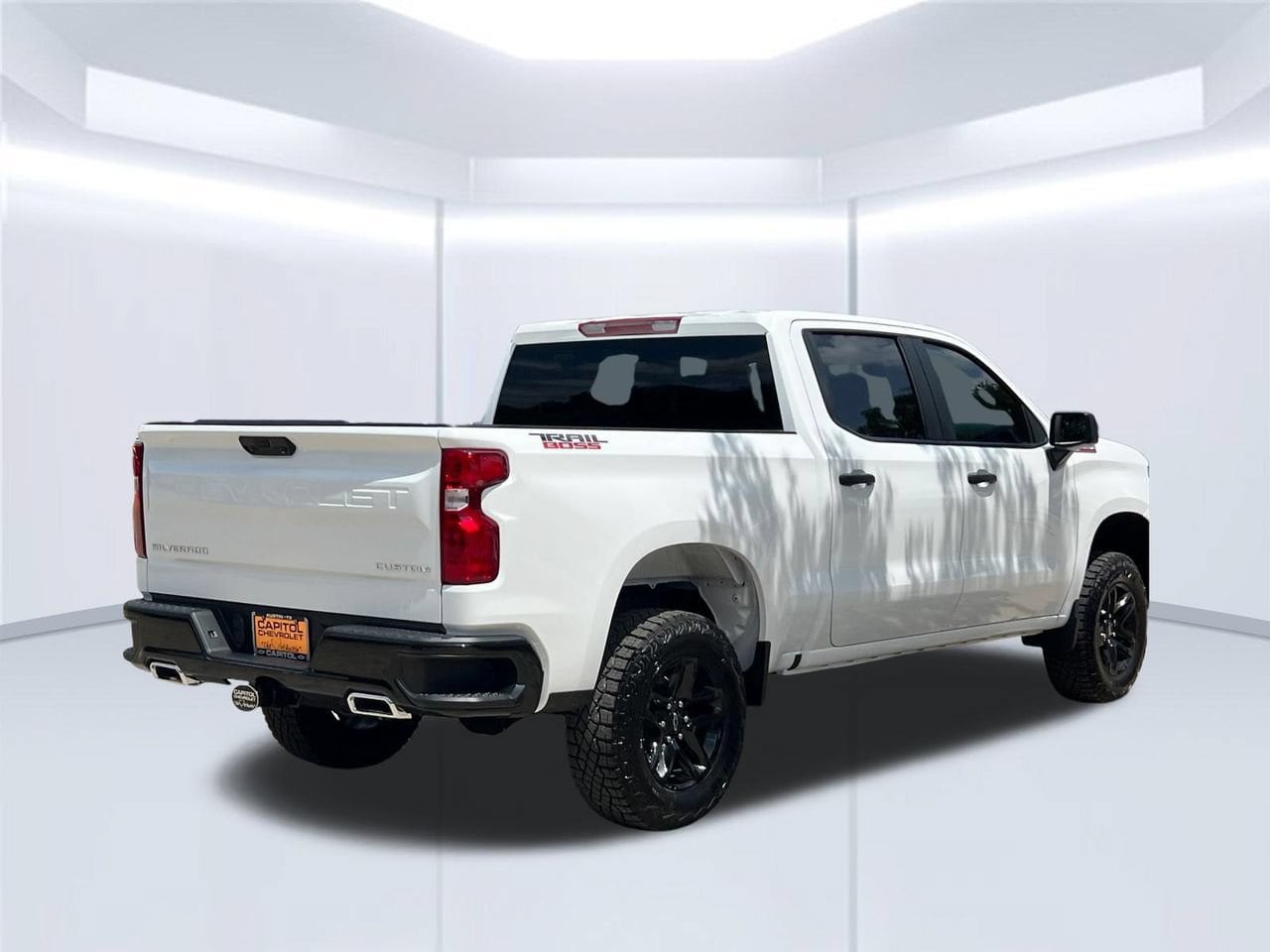 2026 Chevrolet Silverado 1500 Custom Trail Boss - Photo 6