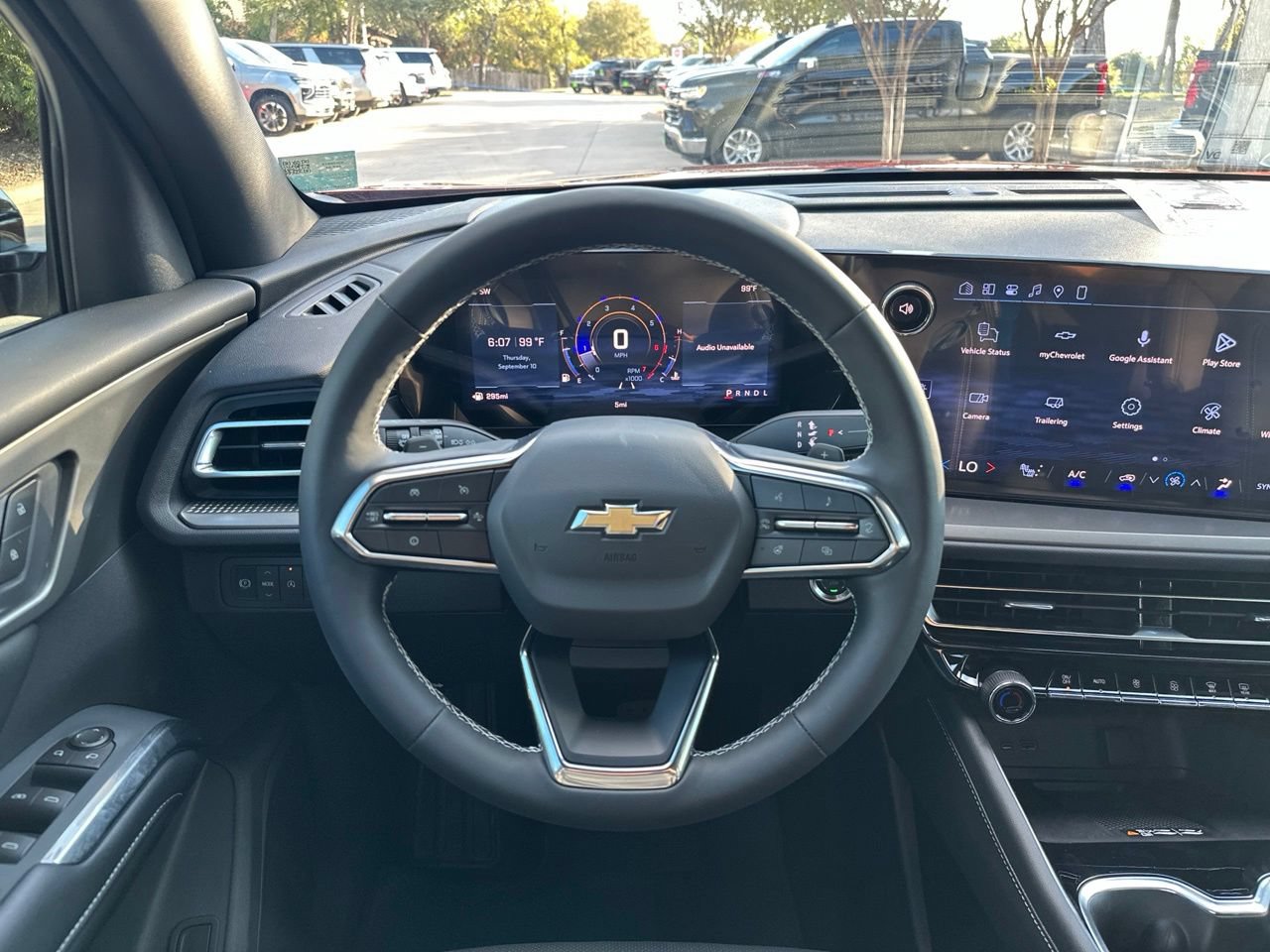 2027 Chevrolet Traverse LT, photo 14