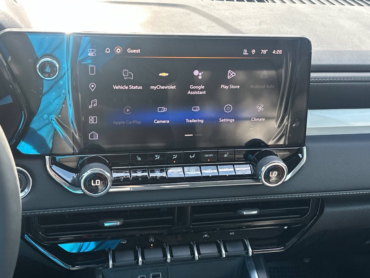 2026 Chevrolet Colorado LT - Photo 17