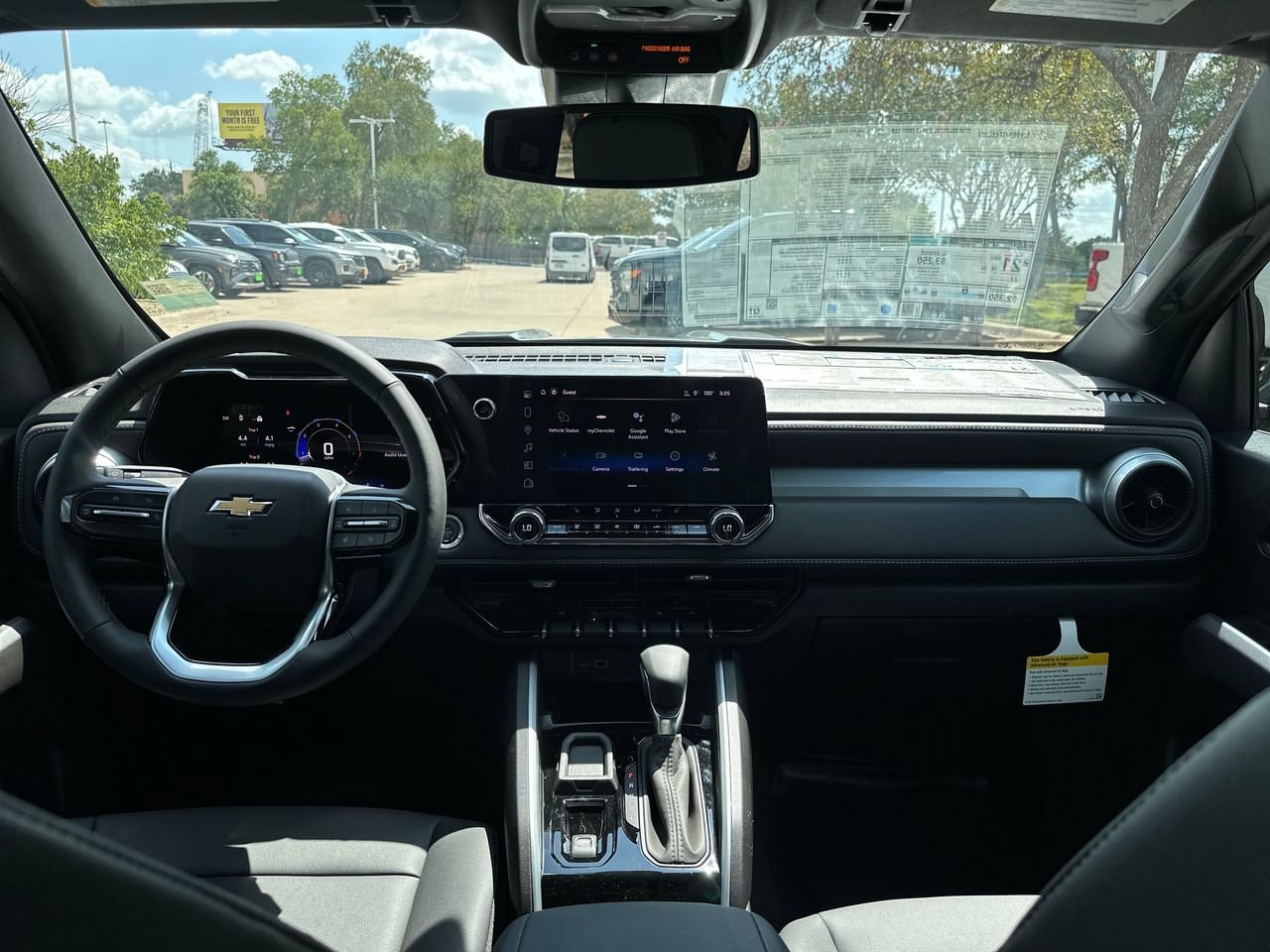 2026 Chevrolet Colorado LT - Photo 13