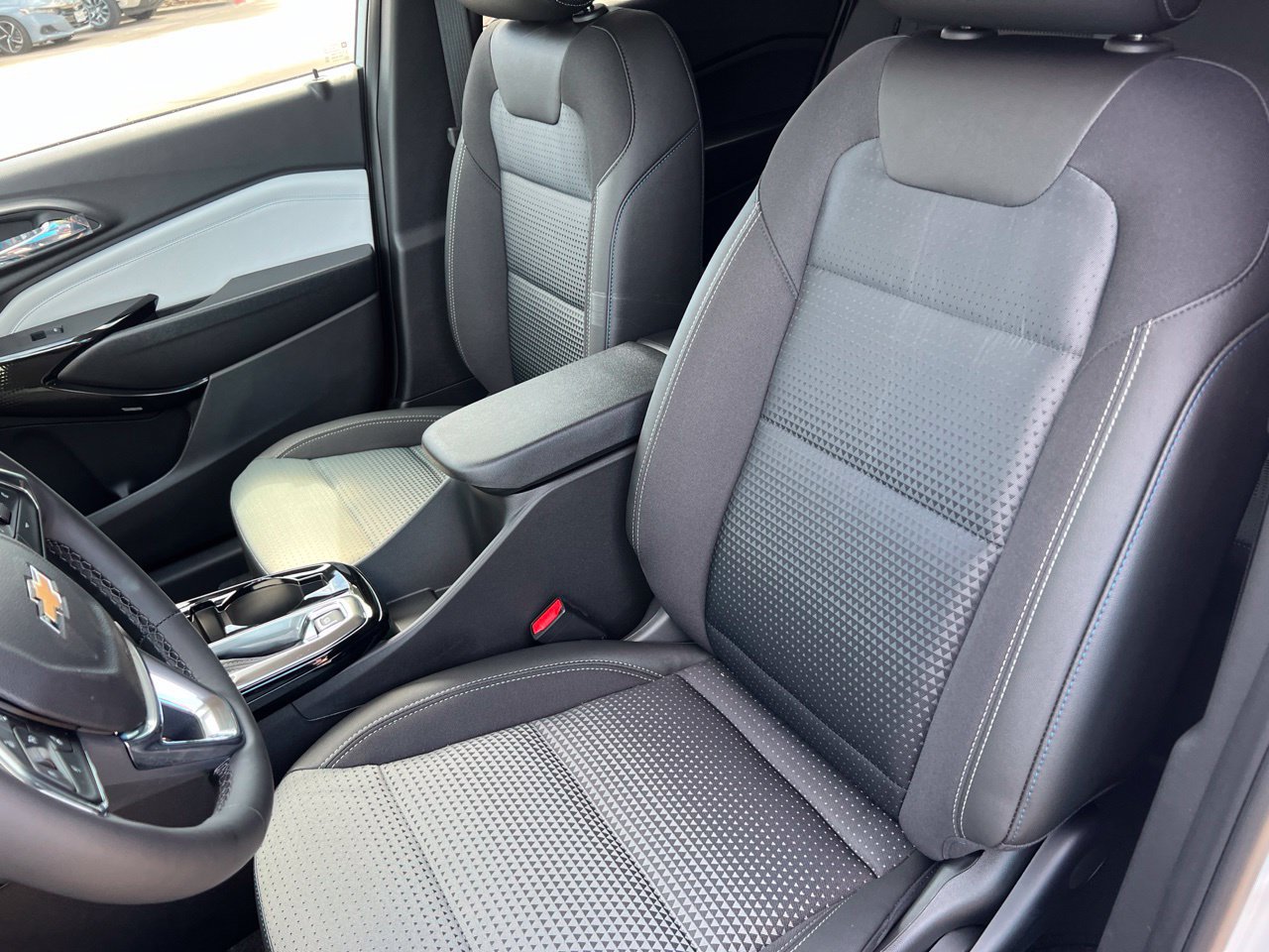 2026 Chevrolet Trax LT - Photo 10