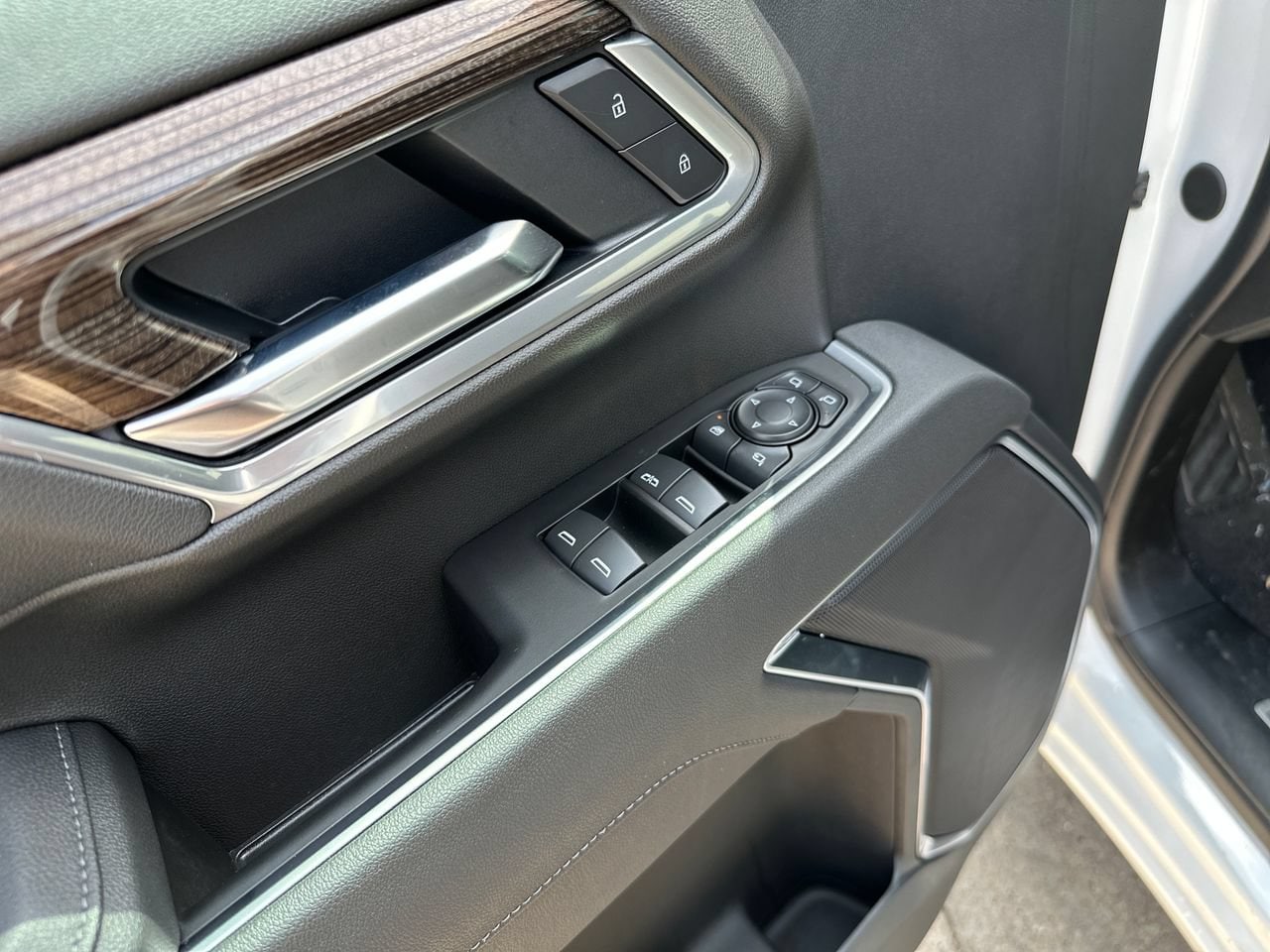 2026 Chevrolet Silverado 2500 HD LT Truck, photo 12