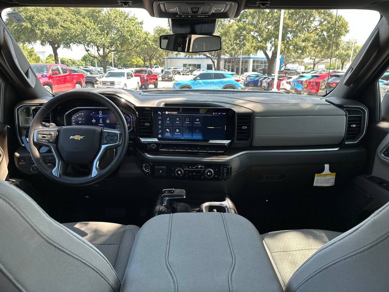 2026 Chevrolet Silverado 1500 LT Truck, photo 13