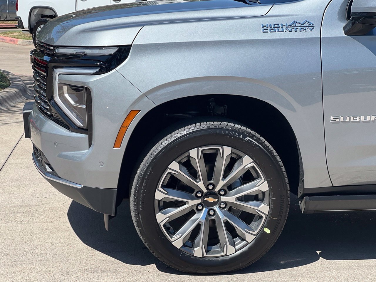 2026 Chevrolet Suburban High Country SUV, photo 29