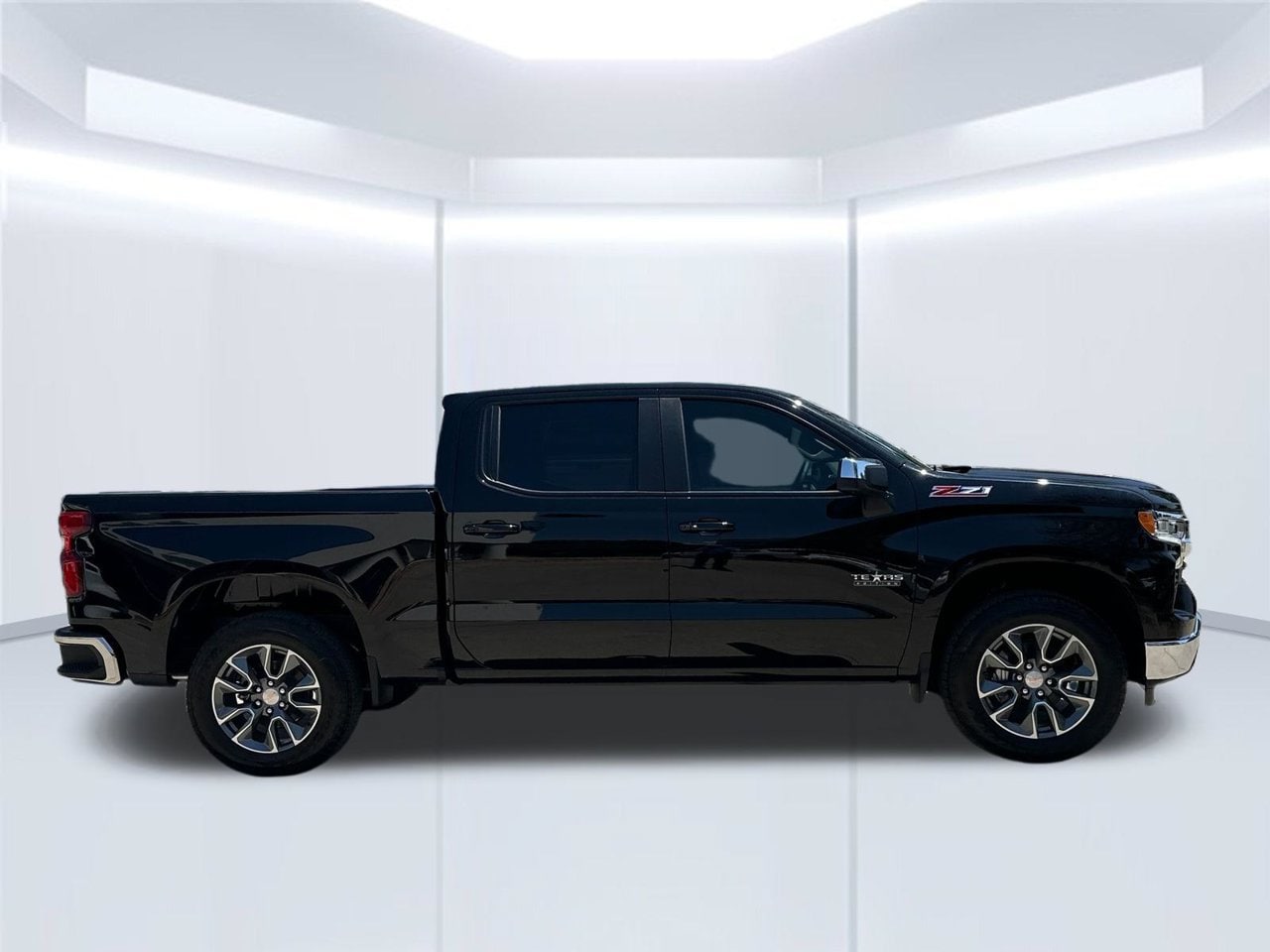2026 Chevrolet Silverado 1500 LT - Photo 6