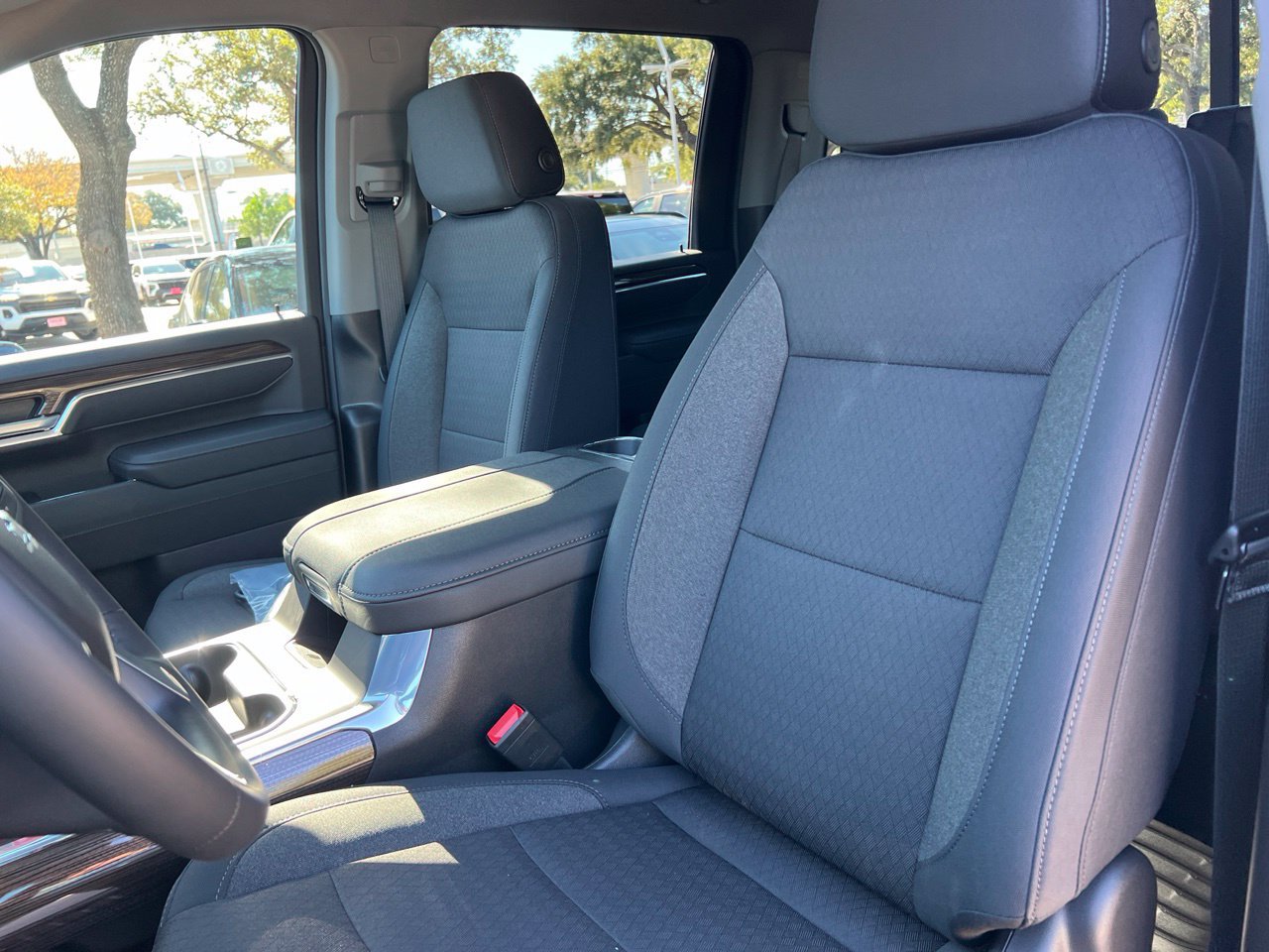 2026 Chevrolet Silverado 2500 HD LT Truck, photo 12