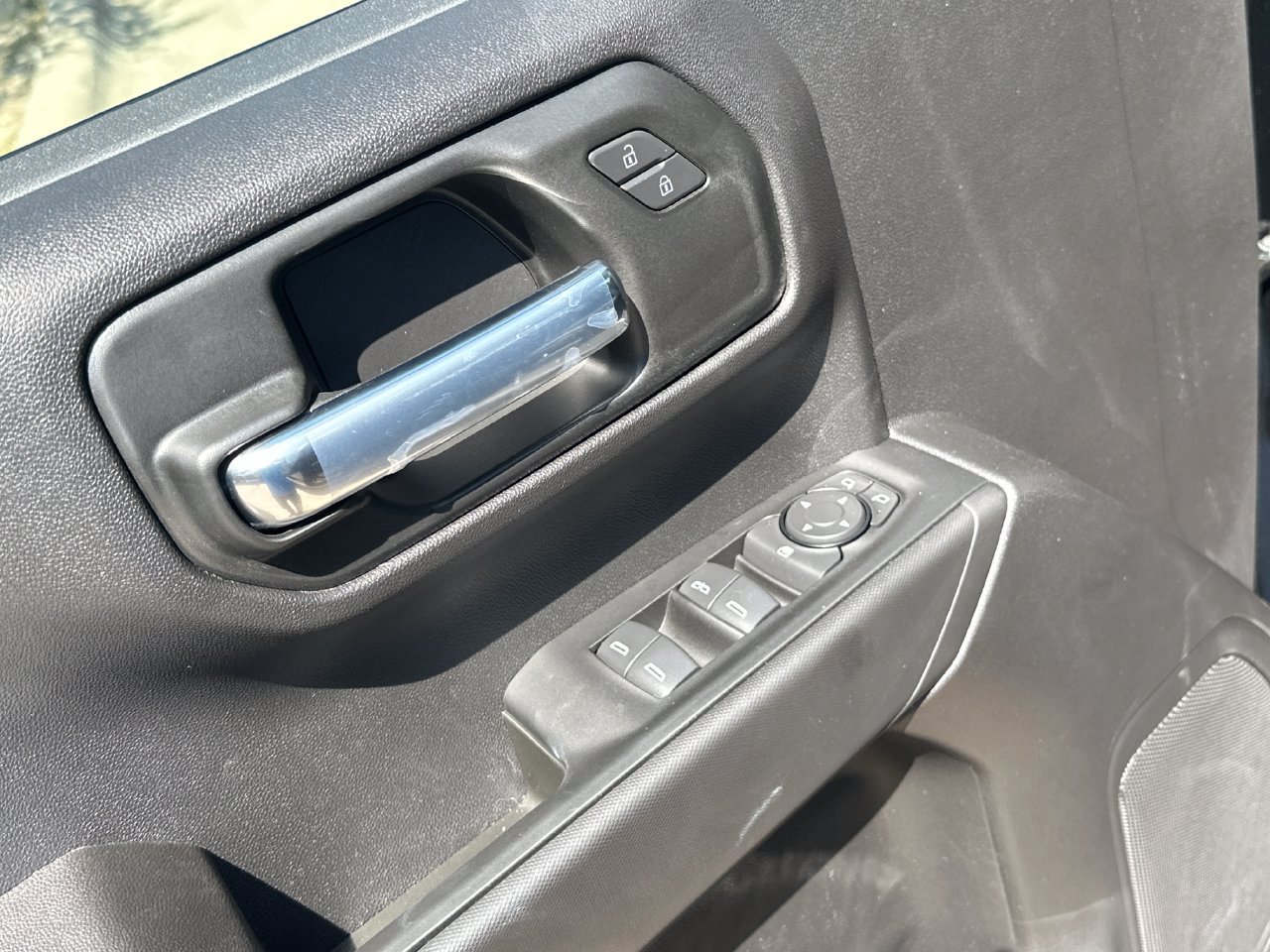 2026 Chevrolet Silverado 1500 Custom - Photo 12