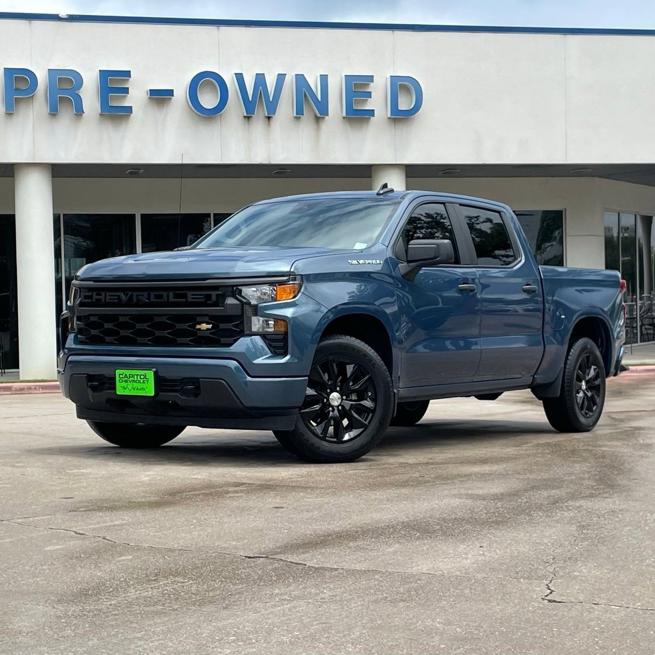 2024 Chevrolet Silverado 1500 Custom - Photo 2