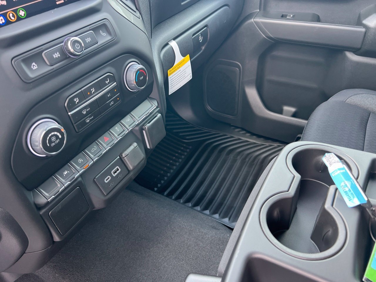 2026 Chevrolet Silverado 1500 Custom - Photo 21