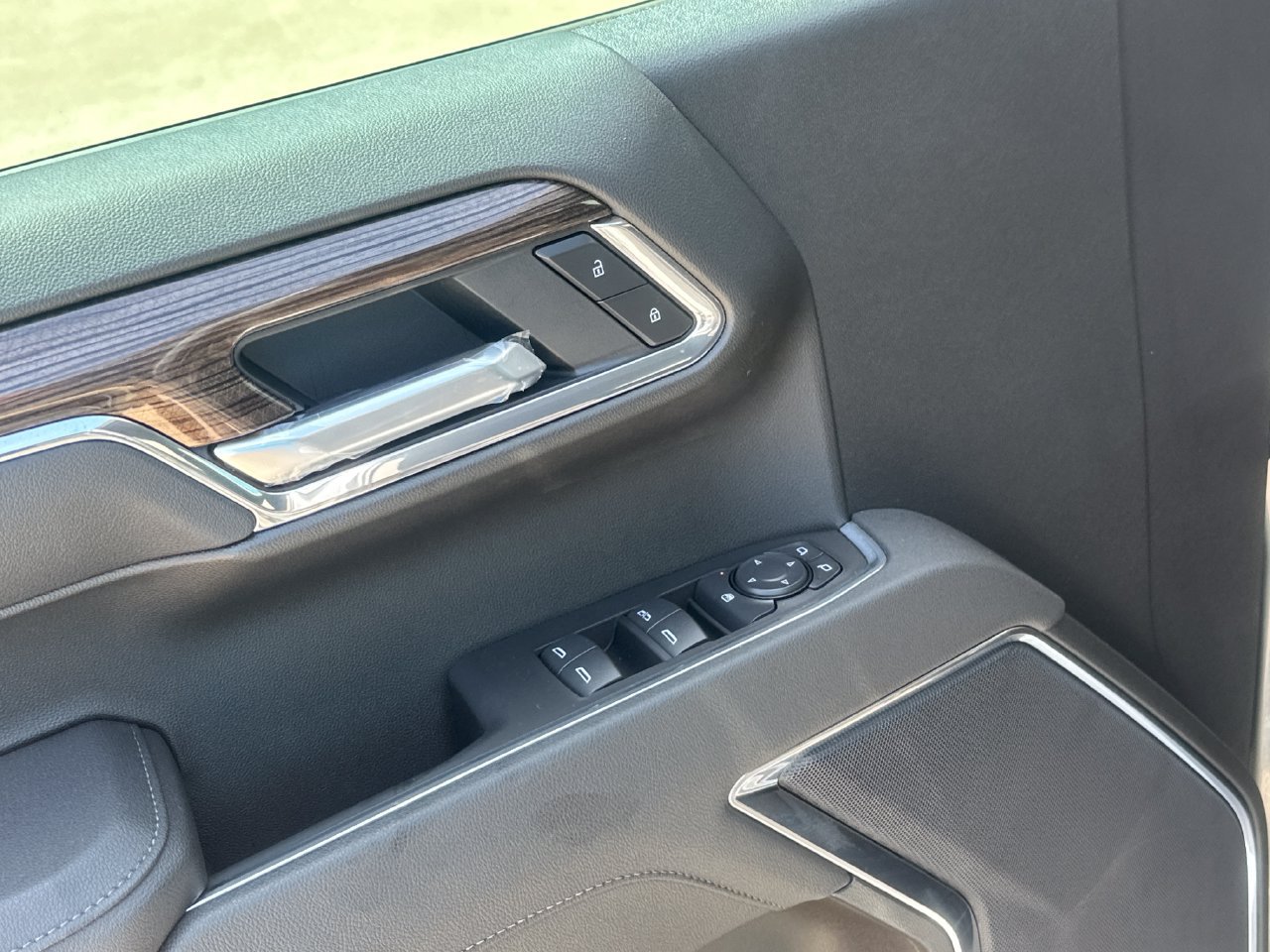 2026 Chevrolet Silverado 1500 LT - Photo 11