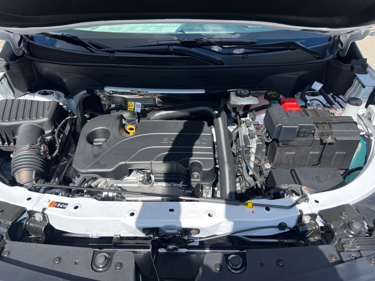 2027 Chevrolet Equinox LT SUV, photo 22