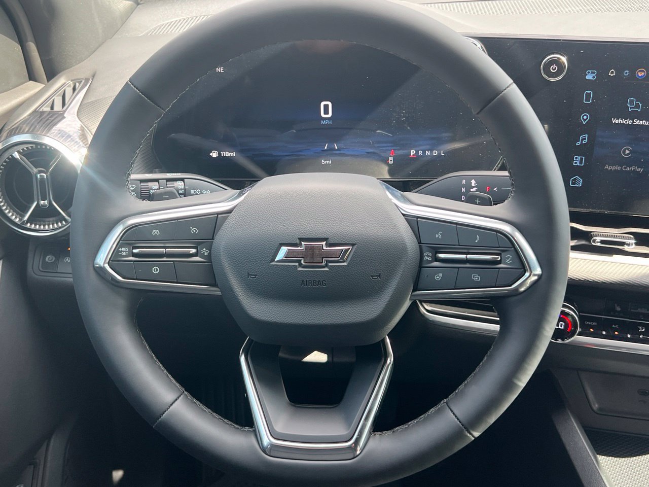 2027 Chevrolet Equinox LT - Photo 16