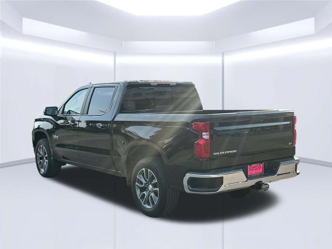 2026 Chevrolet Silverado 1500 LT Truck, photo 3