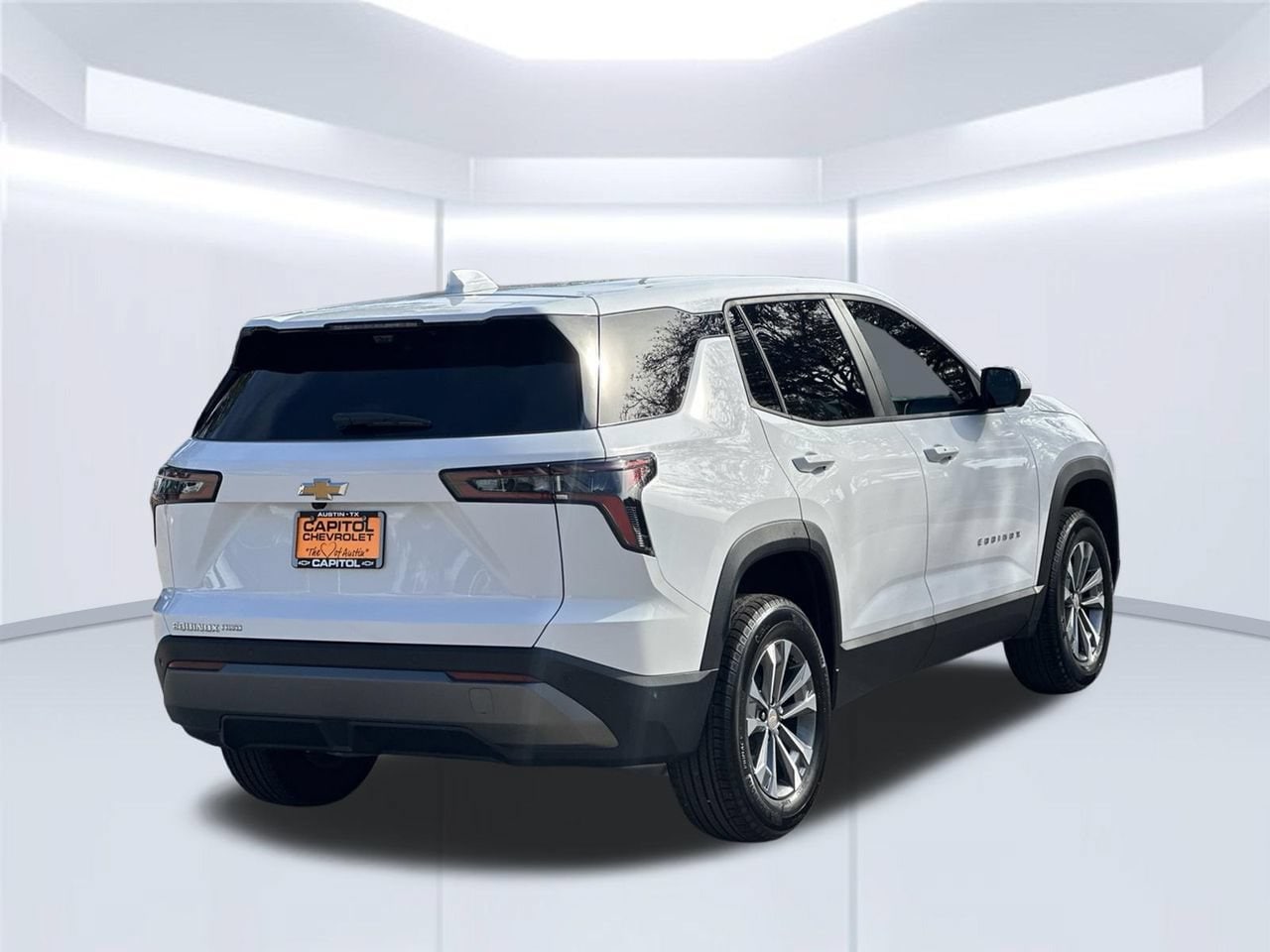 2027 Chevrolet Equinox LT SUV, photo 6