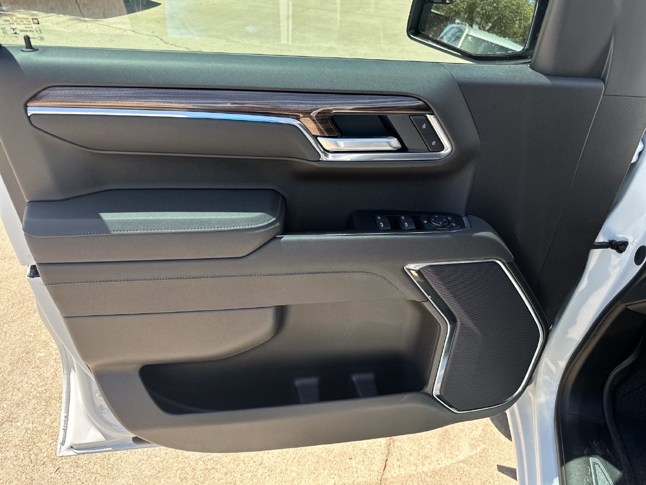 2026 Chevrolet Silverado 1500 LT - Photo 11