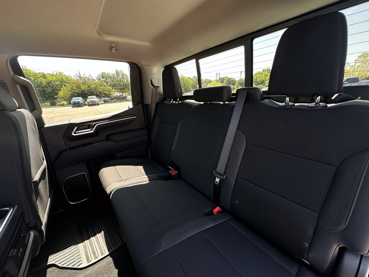 2026 Chevrolet Silverado 1500 LT - Photo 27