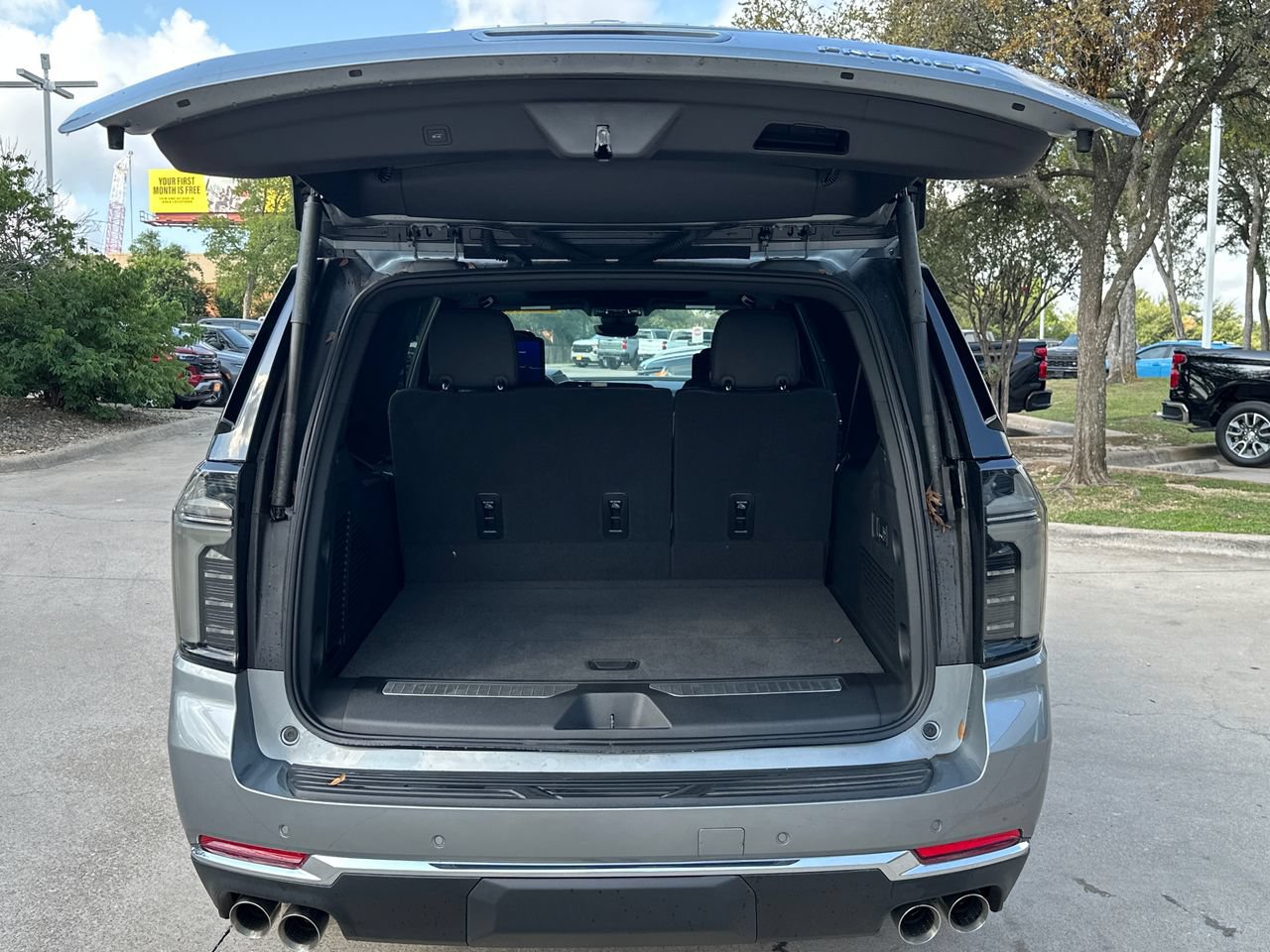 2026 Chevrolet Suburban High Country - Photo 24