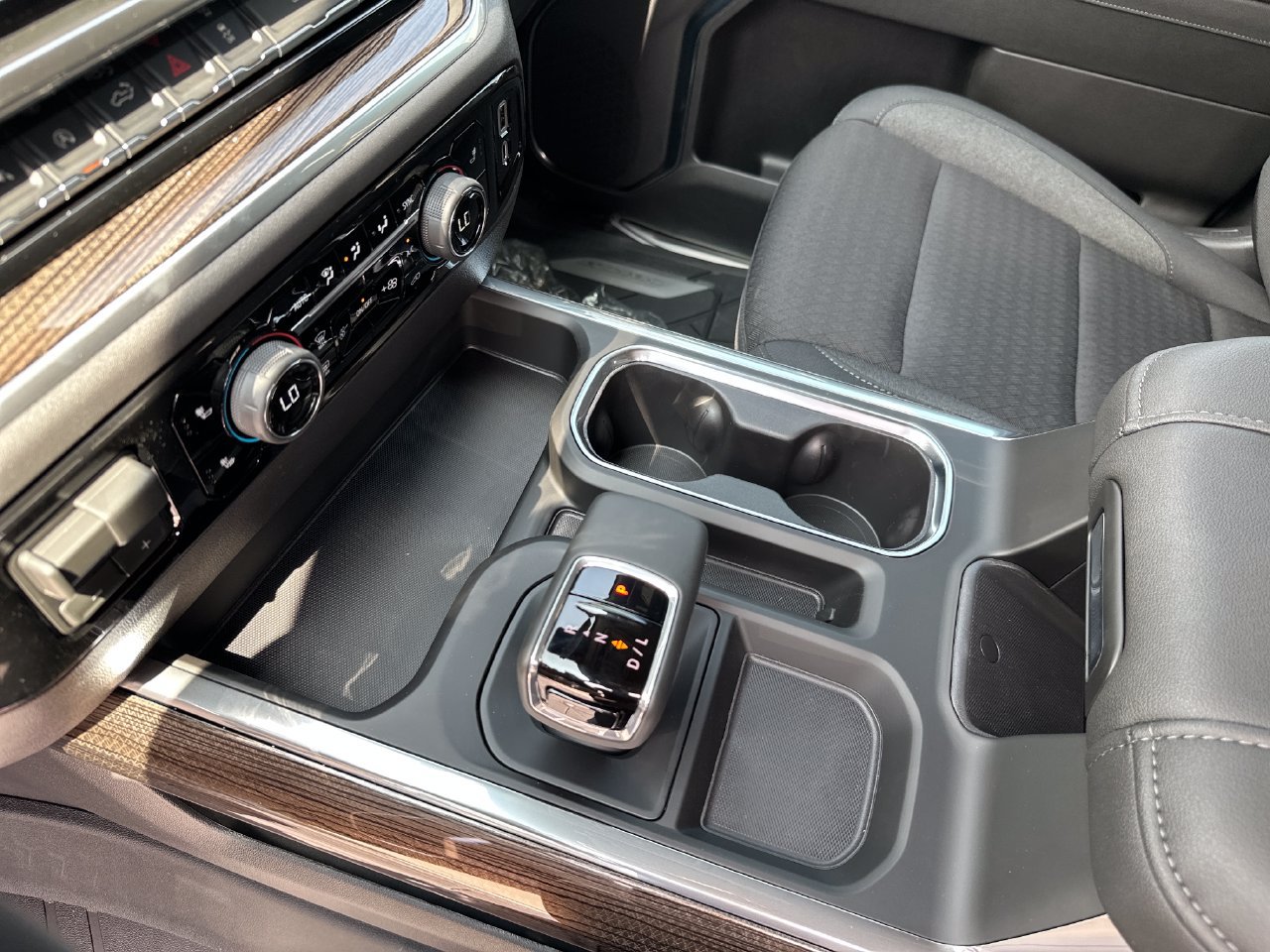 2026 Chevrolet Silverado 1500 LT - Photo 27