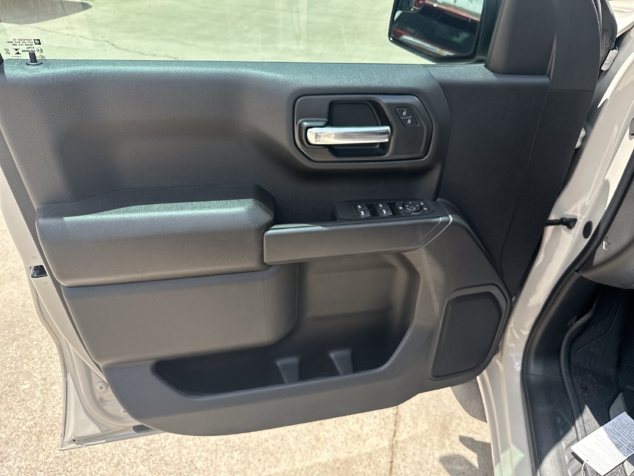 2026 Chevrolet Silverado 1500 Custom - Photo 10