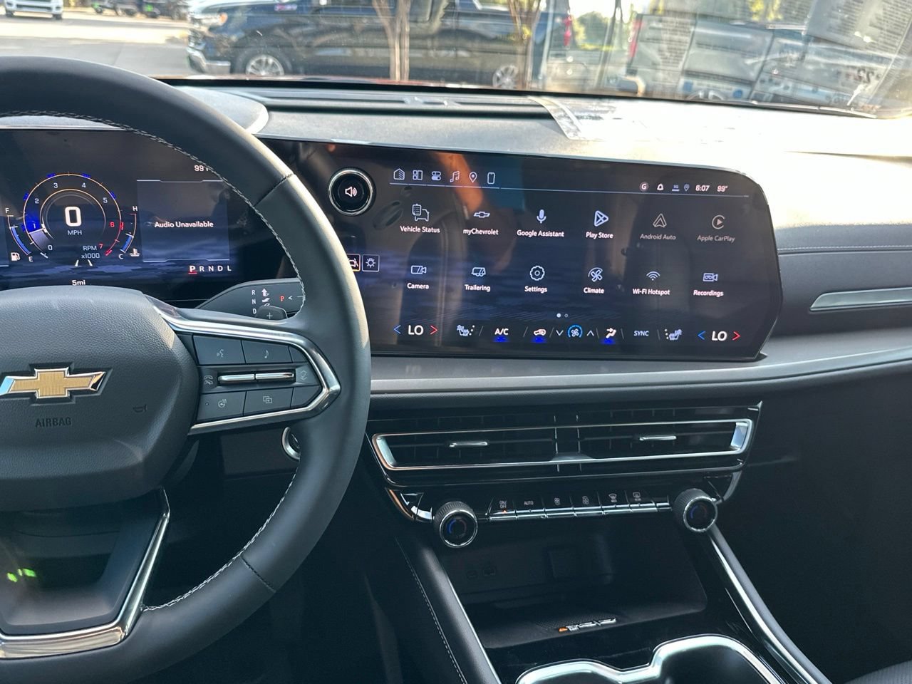 2027 Chevrolet Traverse LT, photo 16