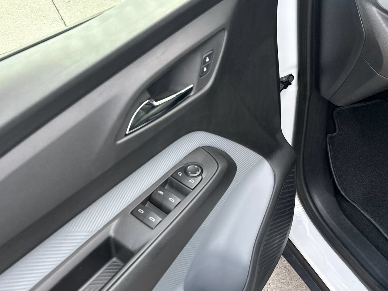 2027 Chevrolet Bolt LT - Photo 12