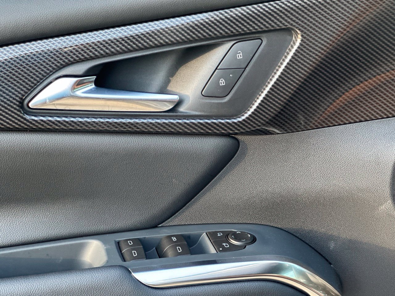 2027 Chevrolet Traverse Z71, photo 12