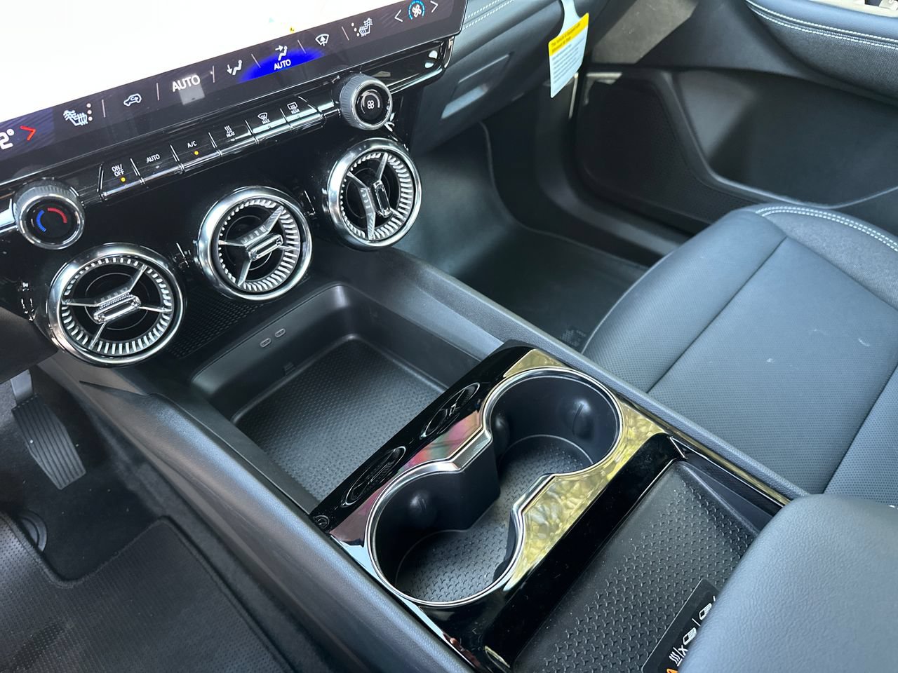 2026 Chevrolet Blazer EV LT - Photo 27