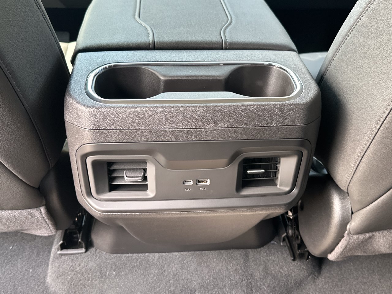 2026 Chevrolet Silverado 1500 RST - Photo 26