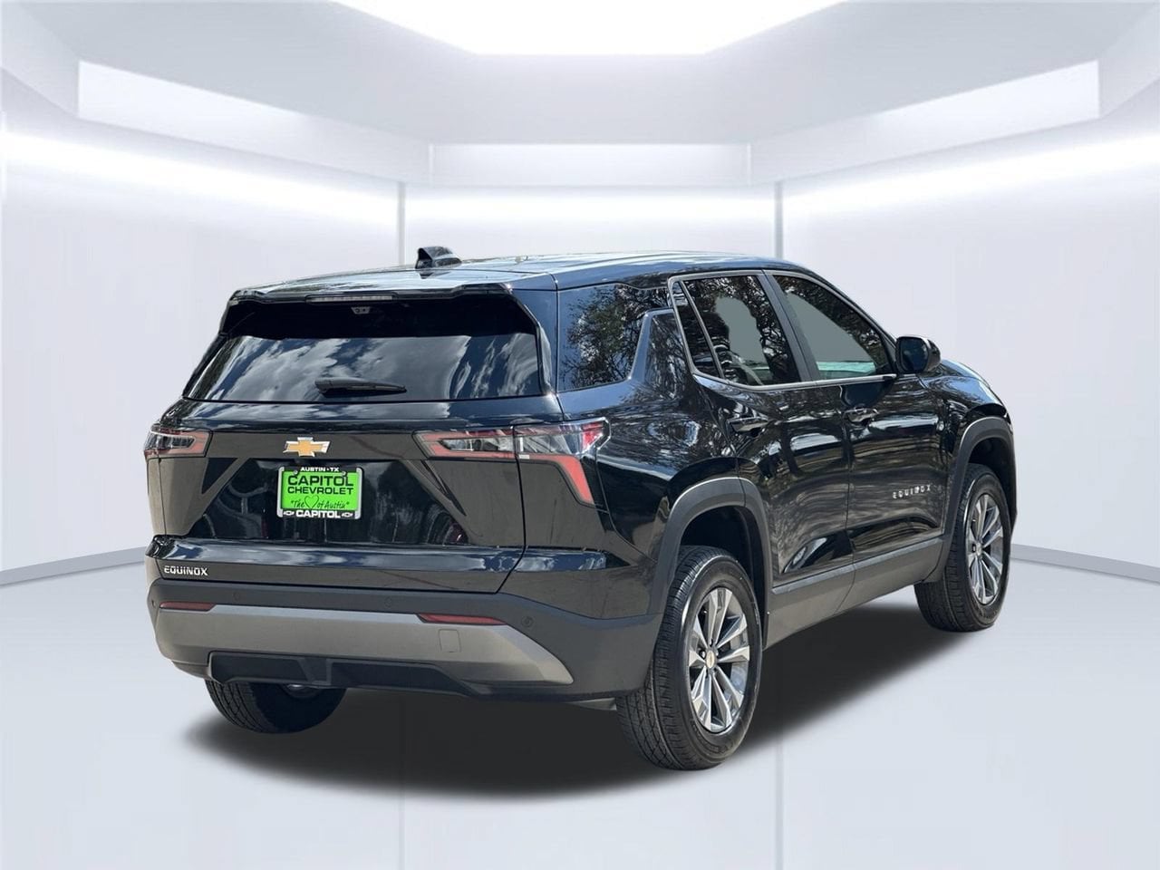 2027 Chevrolet Equinox LT, photo 6