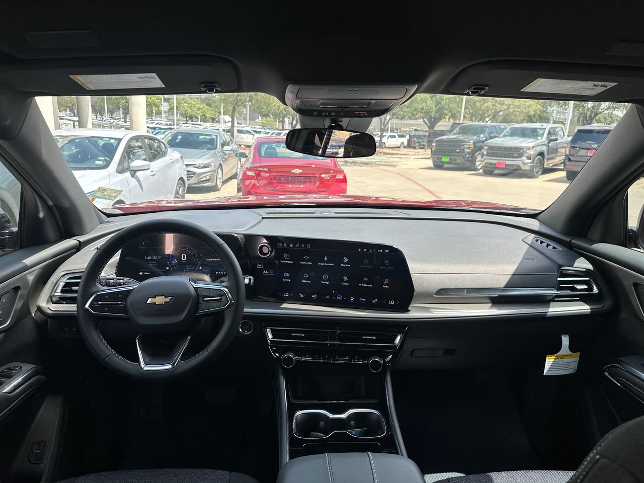 2027 Chevrolet Traverse LT - Photo 21