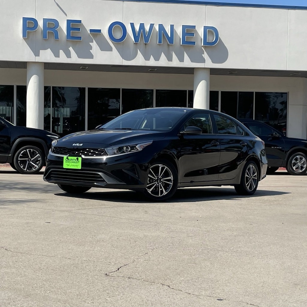 Used 2023 Kia Forte LXS Sedan