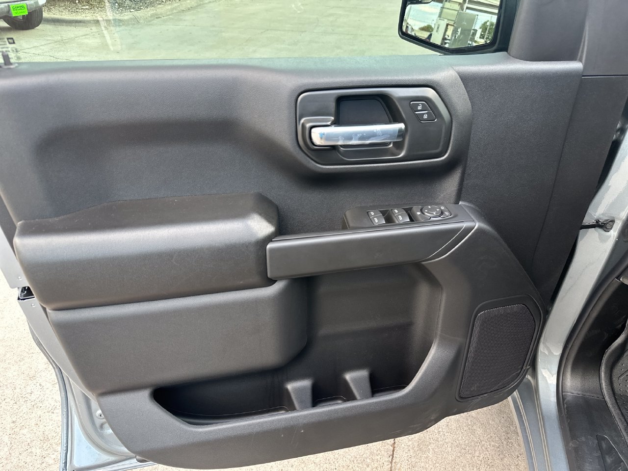 2026 Chevrolet Silverado 1500 Custom - Photo 10
