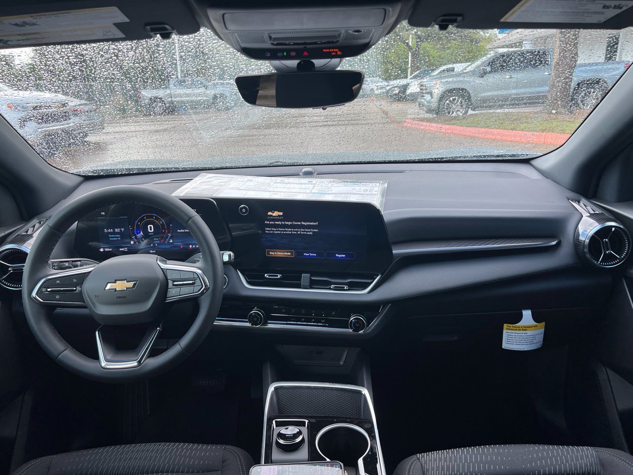 2027 Chevrolet Equinox LT - Photo 28
