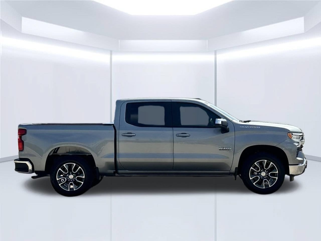 2026 Chevrolet Silverado 1500 LT Truck, photo 8