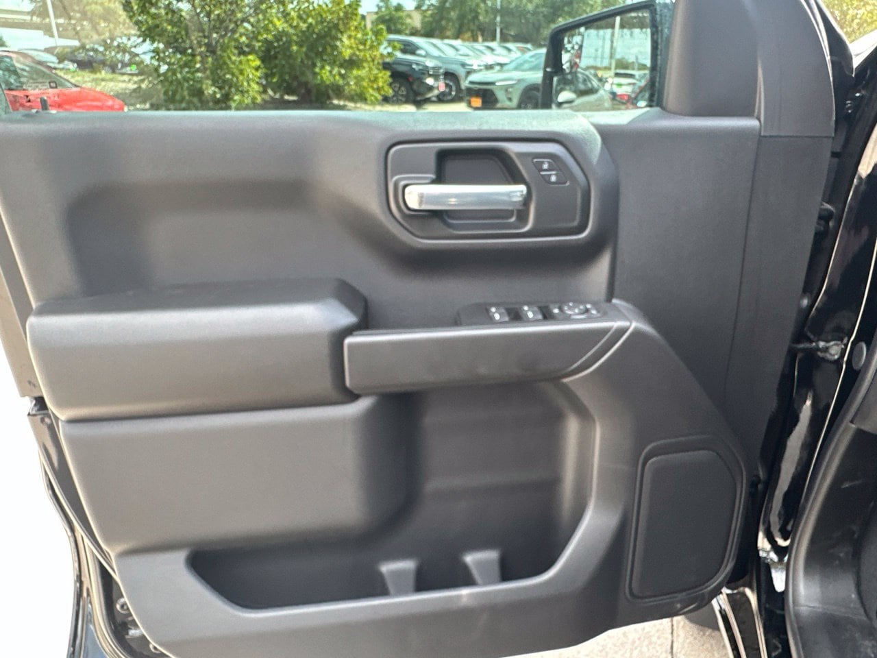 2026 Chevrolet Silverado 1500 Custom Trail Boss, photo 10
