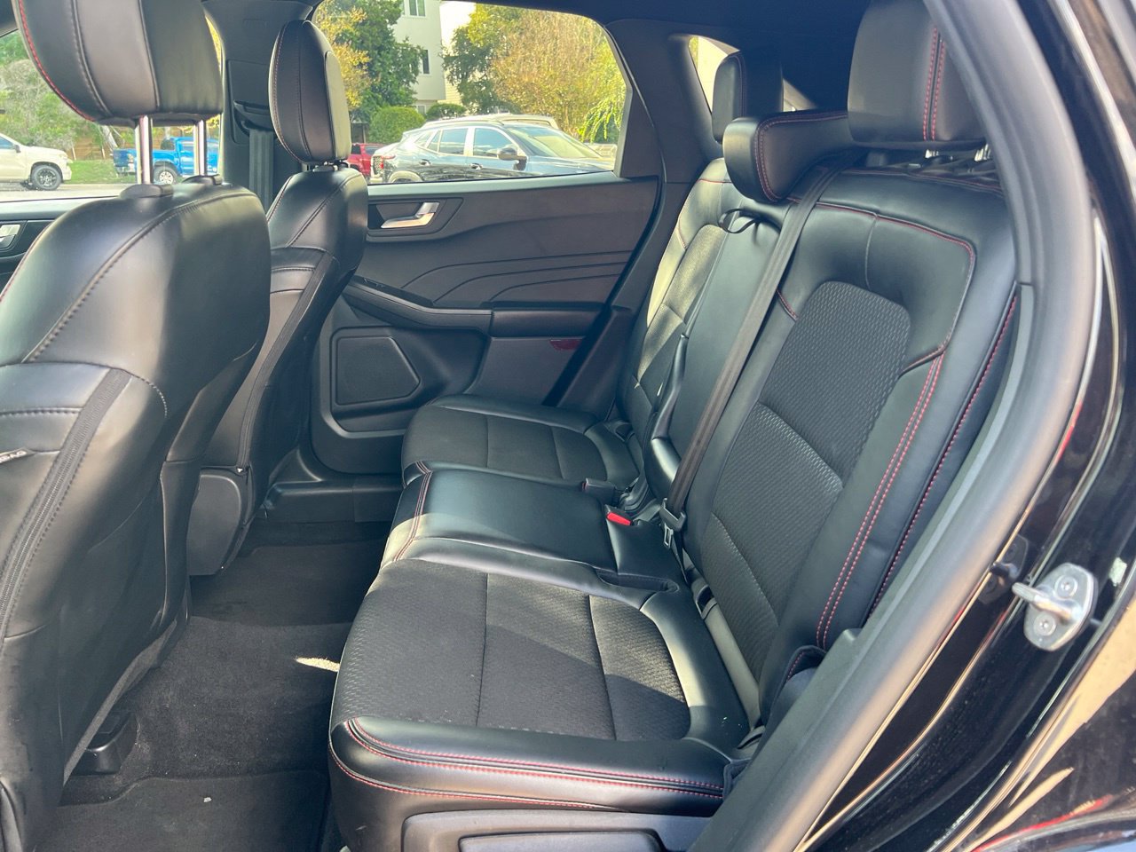 2025 Ford Escape ST-Line - Photo 22
