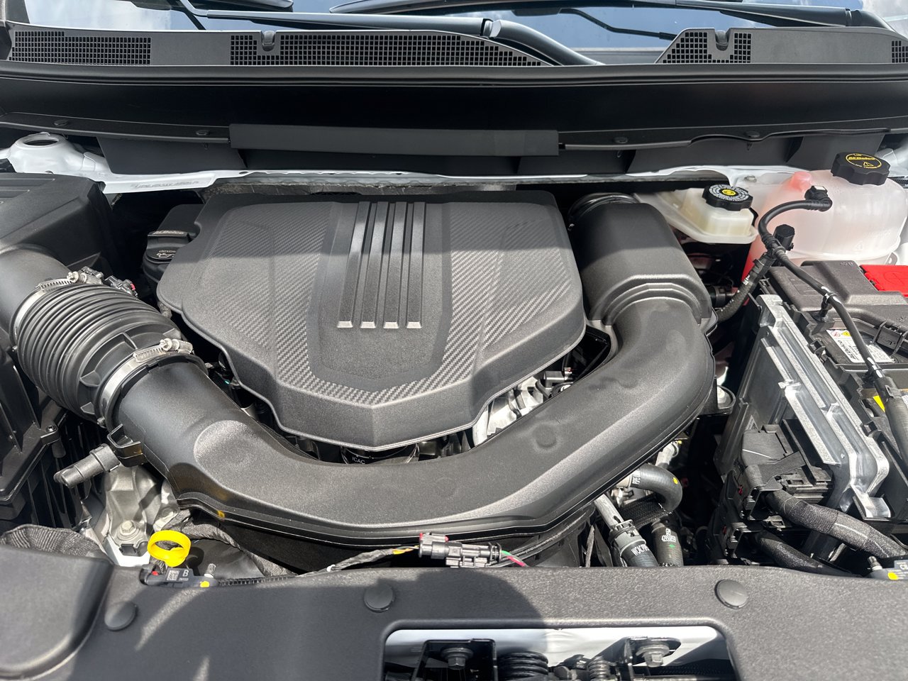 2027 Chevrolet Traverse LT - Photo 24