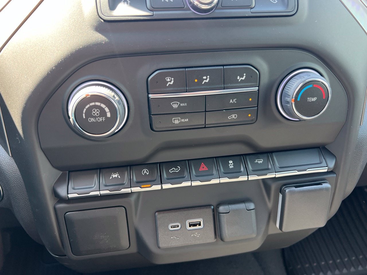 2026 Chevrolet Silverado 1500 Custom - Photo 20