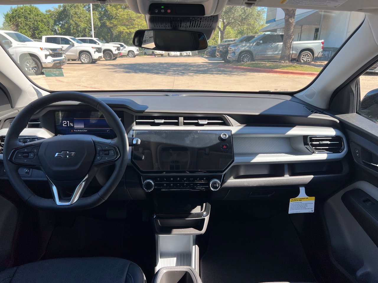 2027 Chevrolet Bolt LT, photo 14