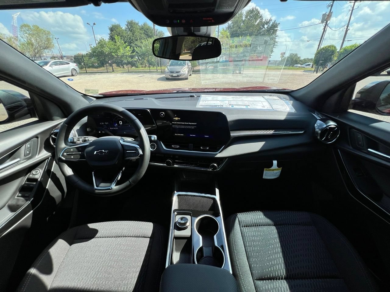 2026 Chevrolet Equinox LT - Photo 13